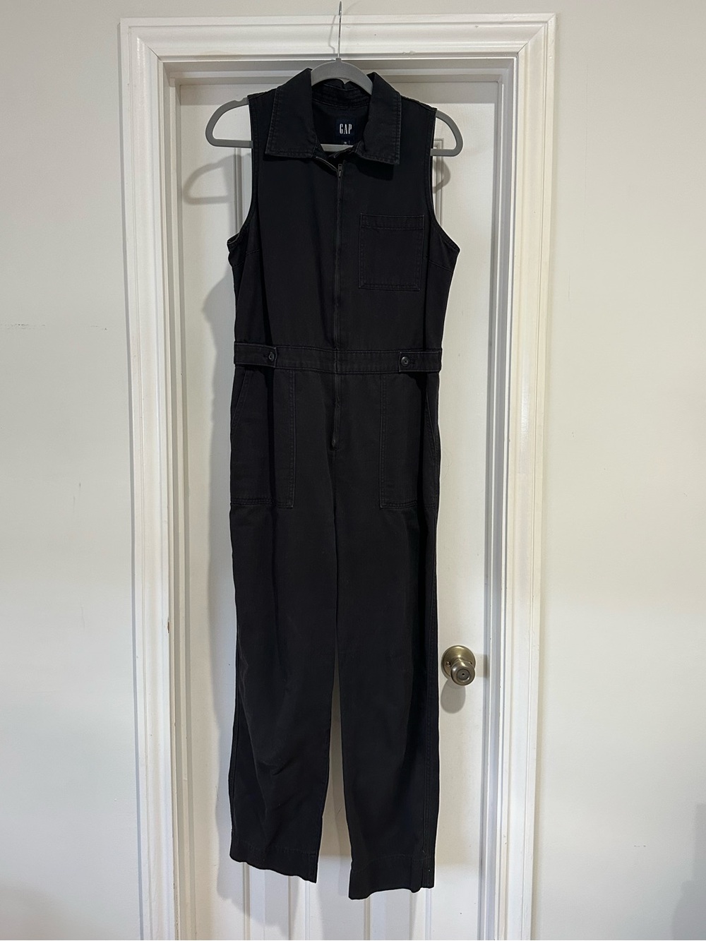 GAP Black Sleeveless Zip-Front Utility Jumpsuit